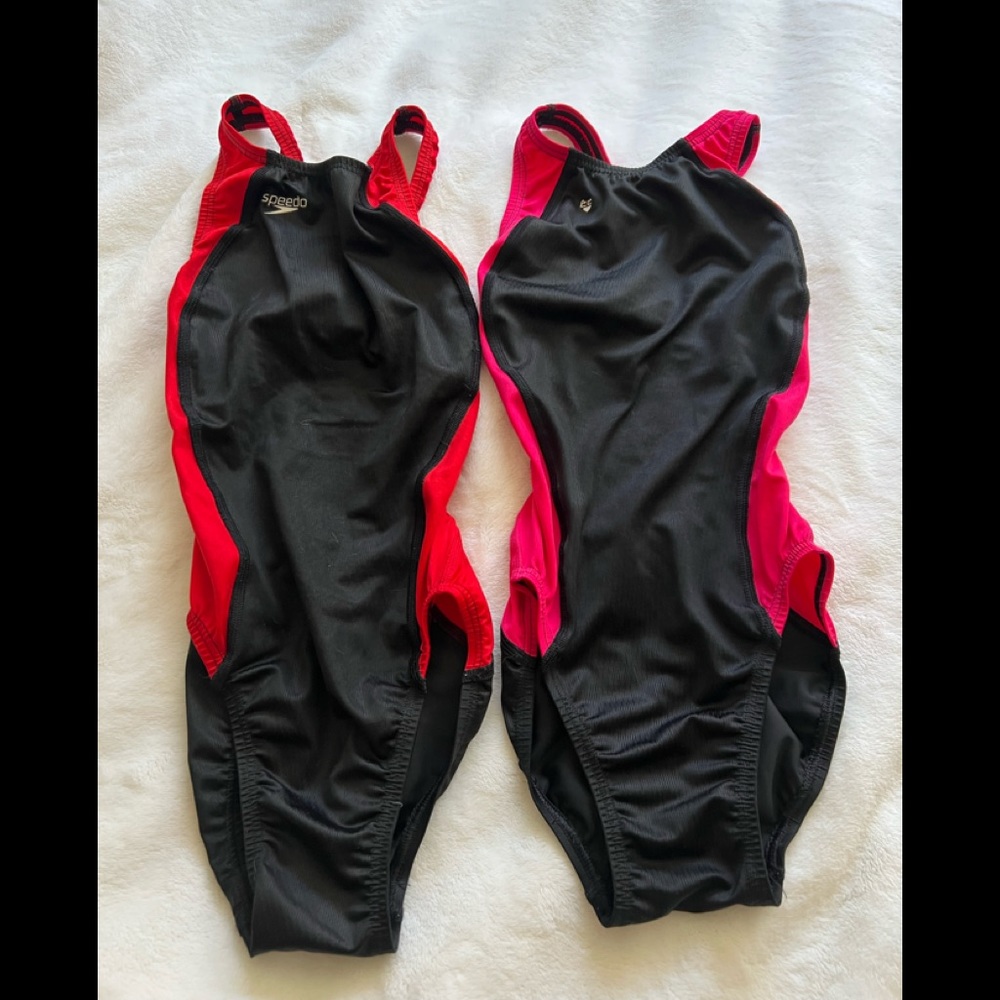 Speedo competitive swimsuit bundle